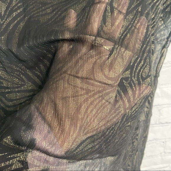 Black & Gold Animal Striped Blouse Large - Picture 4 of 7